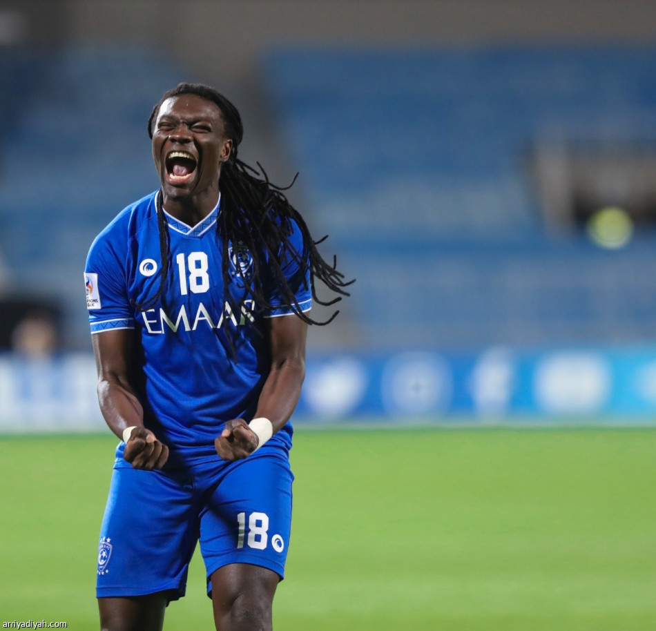 الهلال ينهض سريعا بثلاثية أجمك