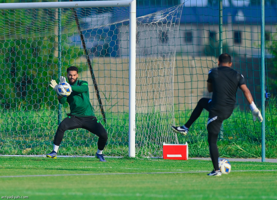 الأولمبي يفتح ملف نصف نهائي آسيا