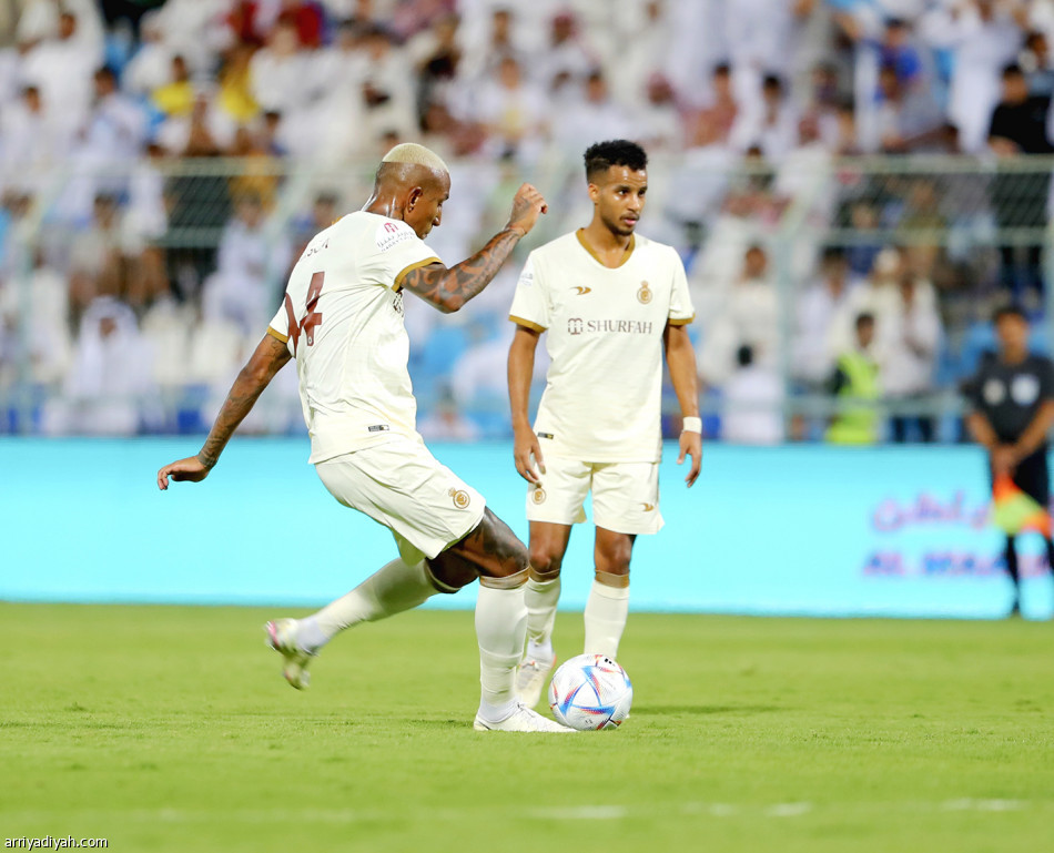 النصر أمام الباطن.. 
سلسلة الانتصارات الأطول