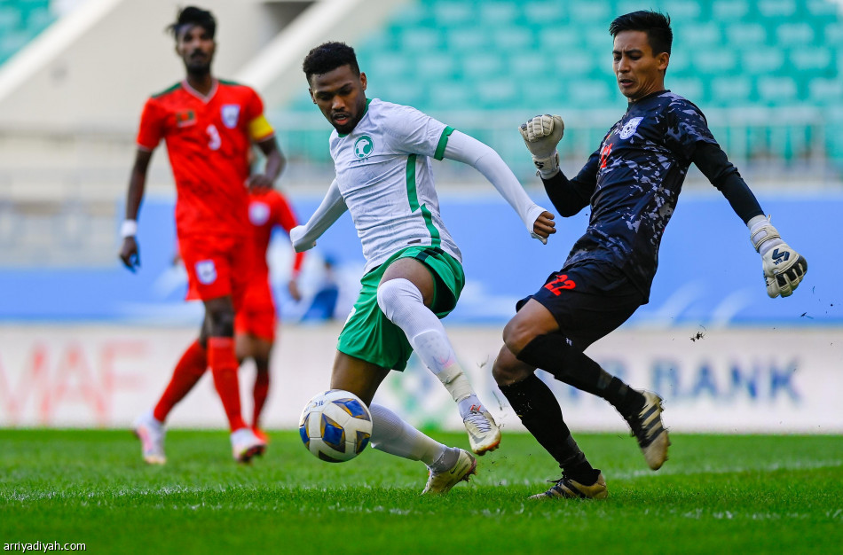 ثلاثية بنجلاديش تضع الأخضر في كأس آسيا