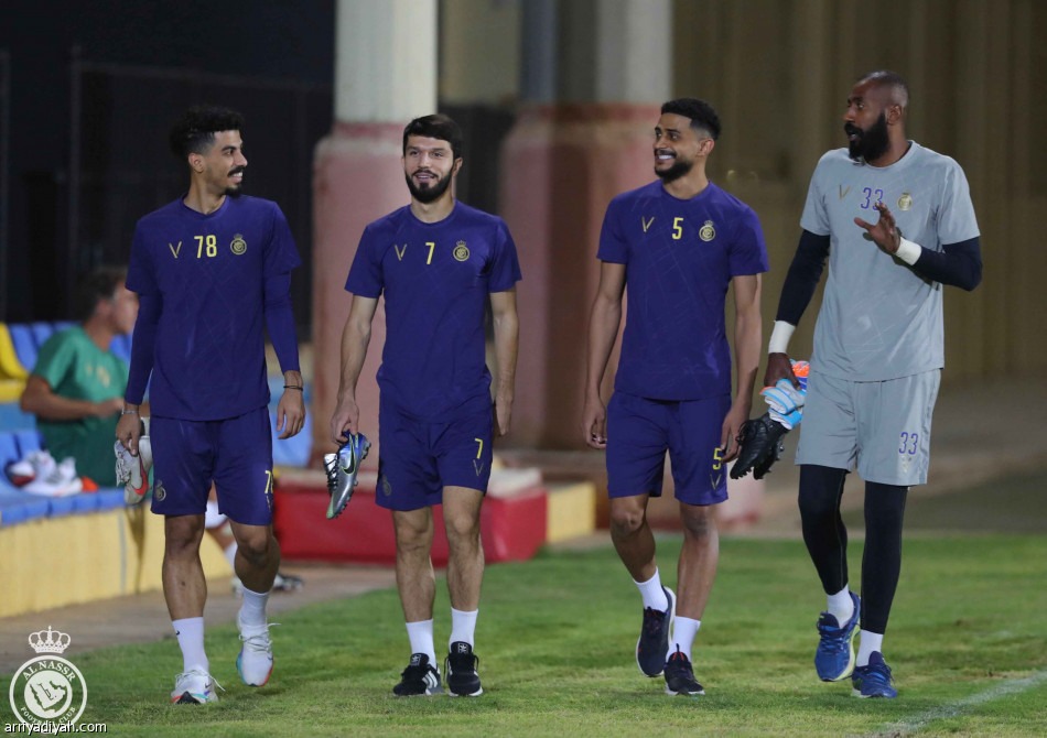 الأصفر أمام الإماراتيين..
3 انتصارات وعبور