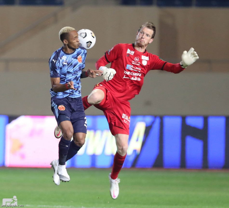 القادسية يتلاعب بالشباب مجددا