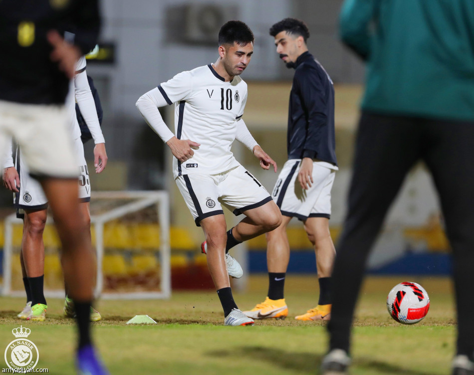 النصر يبدأ التحضير للطائي