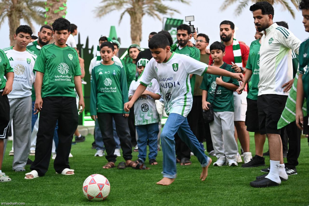 قبل مواجهة «القارات»