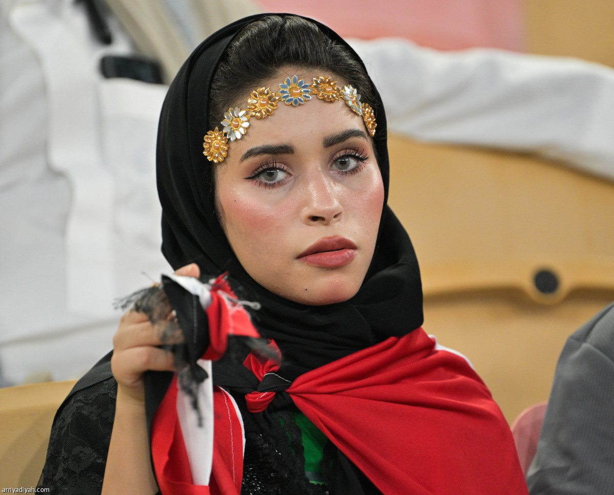 الأبيض يكتسح