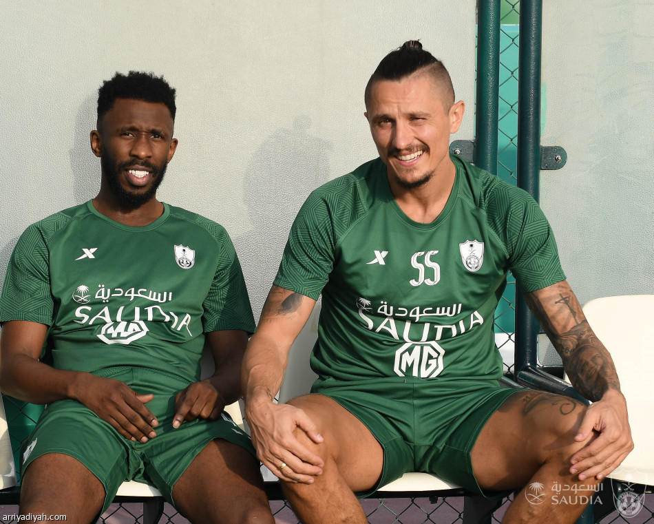الأهلي يجهز السومة لموقعة الوحدة