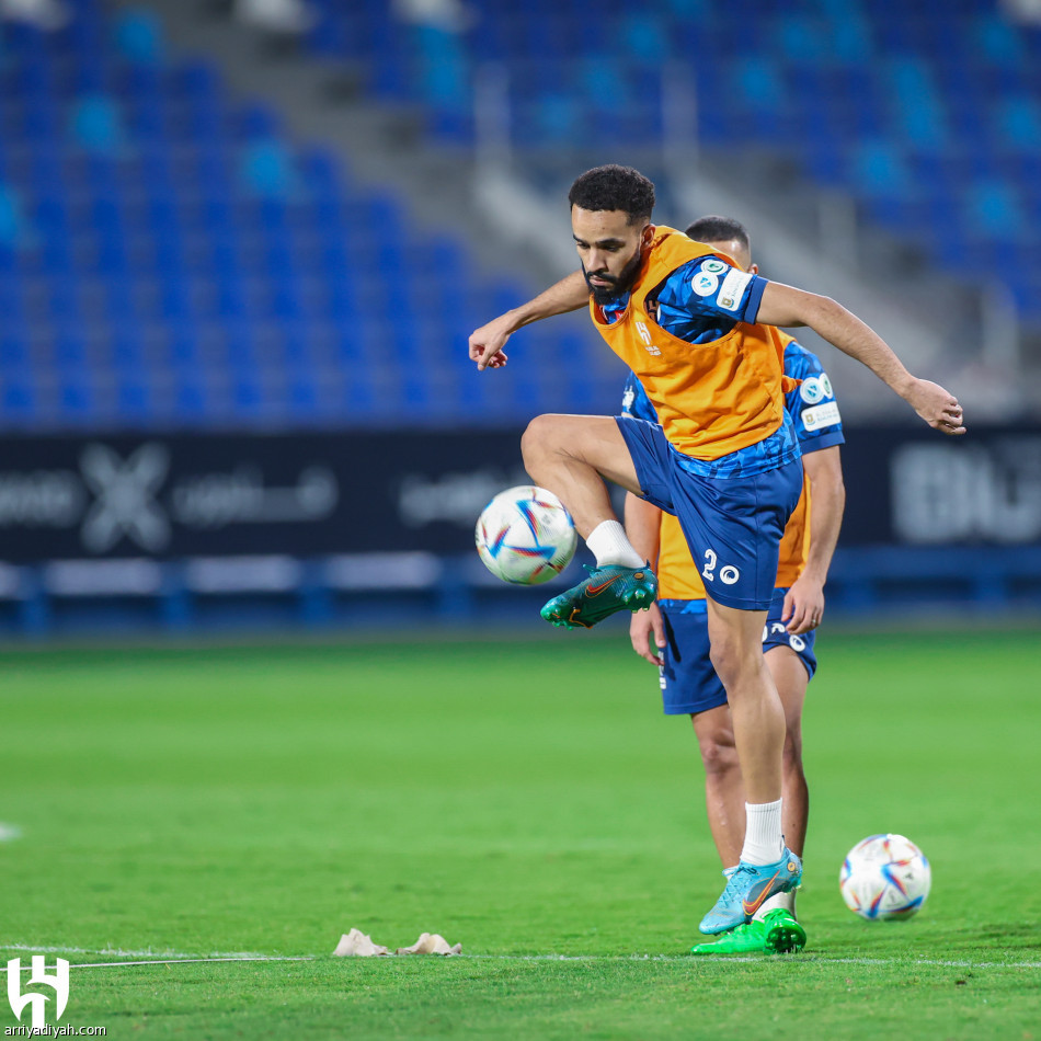 آلام المعدة تبعد بيريرا عن الهلال