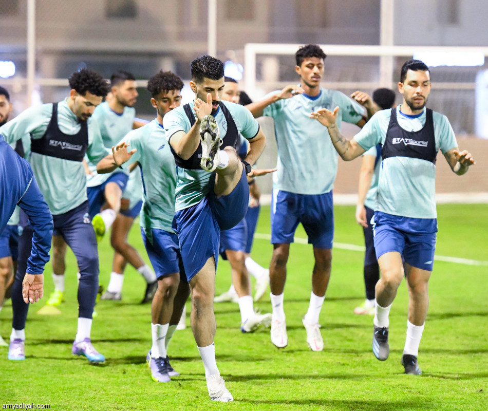 الفتح.. دونيس يرفع المعدل اللياقي