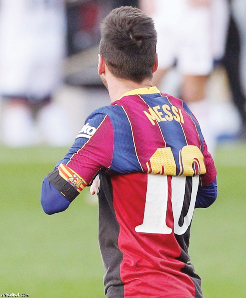 برشلونة يقسو 
وميسي يكرم الأسطورة