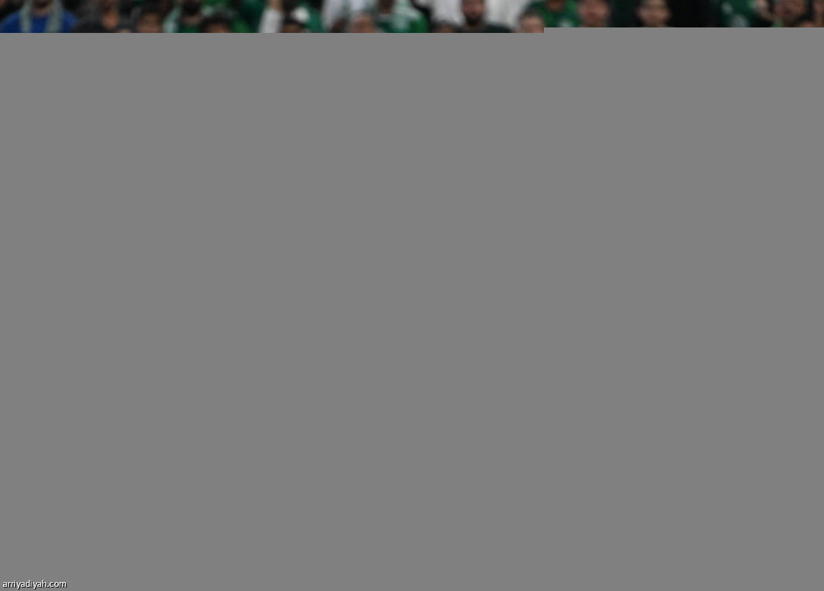 الأهلي ينتصر ويتأهل