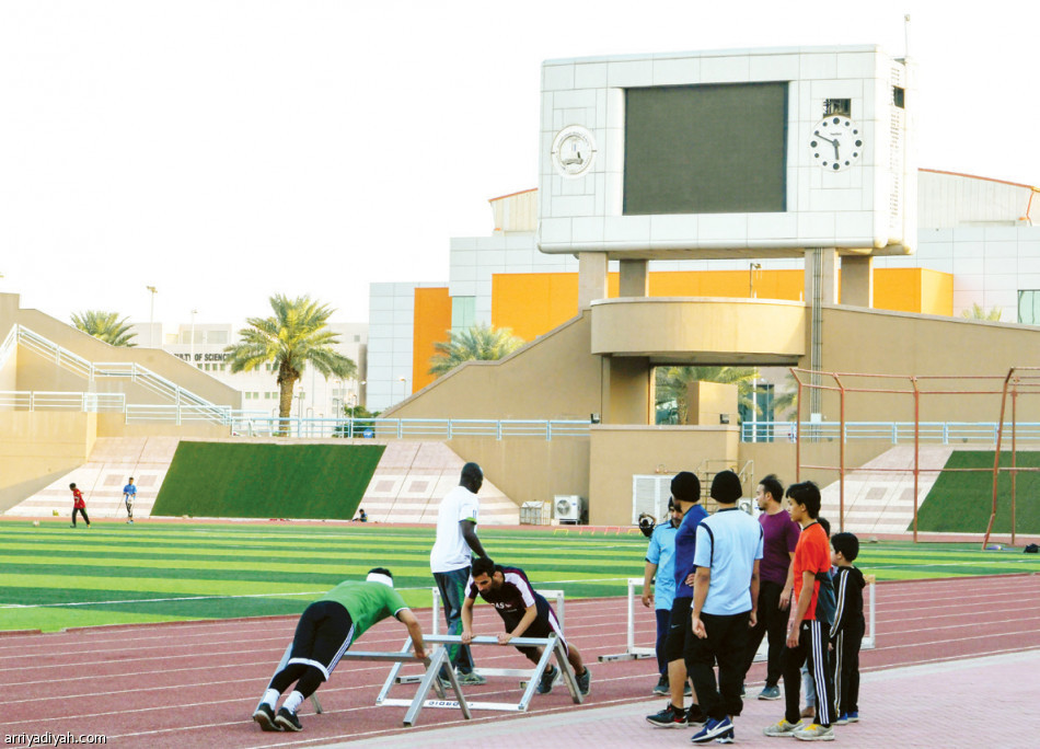 المدرجات
تعطل ملعب جامعة المؤسس
