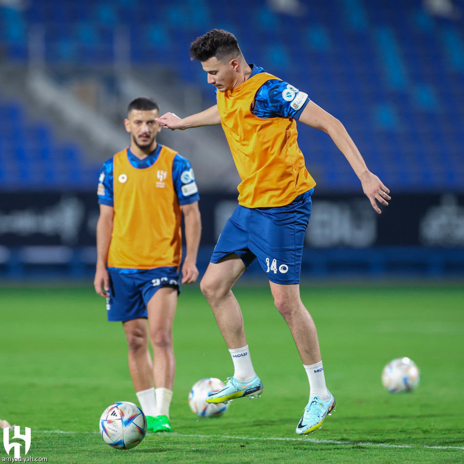 آلام المعدة تبعد بيريرا عن الهلال