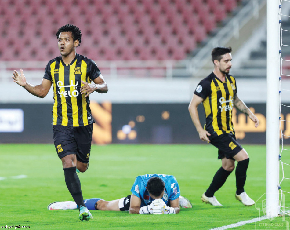 الاتحاد
يكتفي بتسعة ملايين ريال
