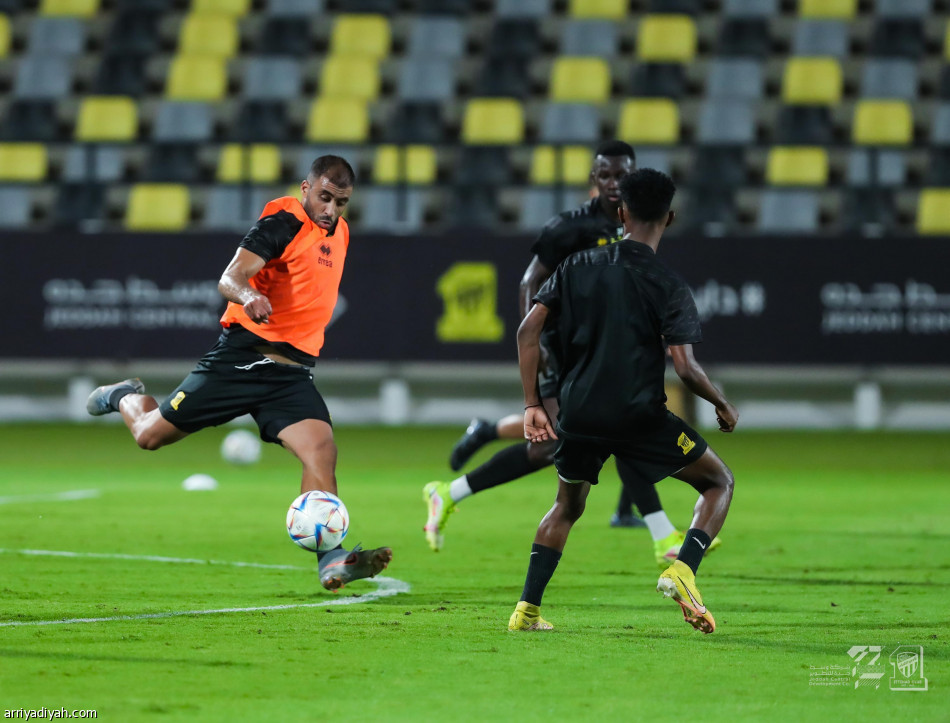 الأحد.. الوحدة يُجهز الاتحاد للكلاسيكو