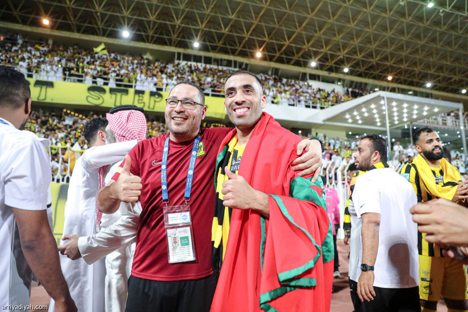 انتزع نقاط الفيحاء..
الاتحاد يلحق بالنصر والهلال