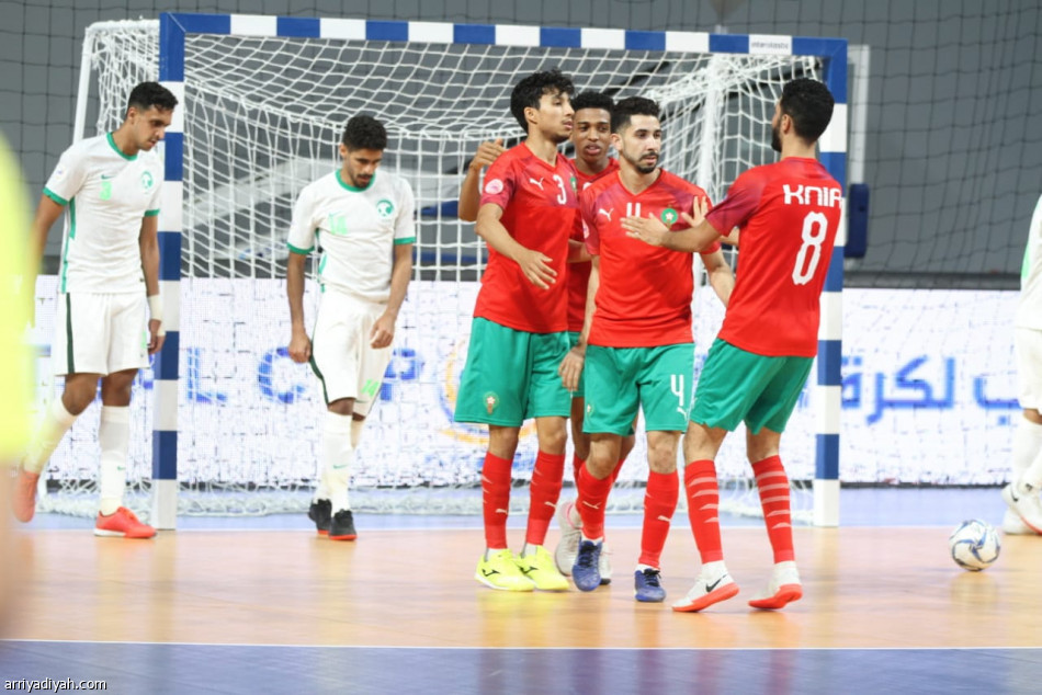 خسارة قاسية لـ«أخضر الصالات»