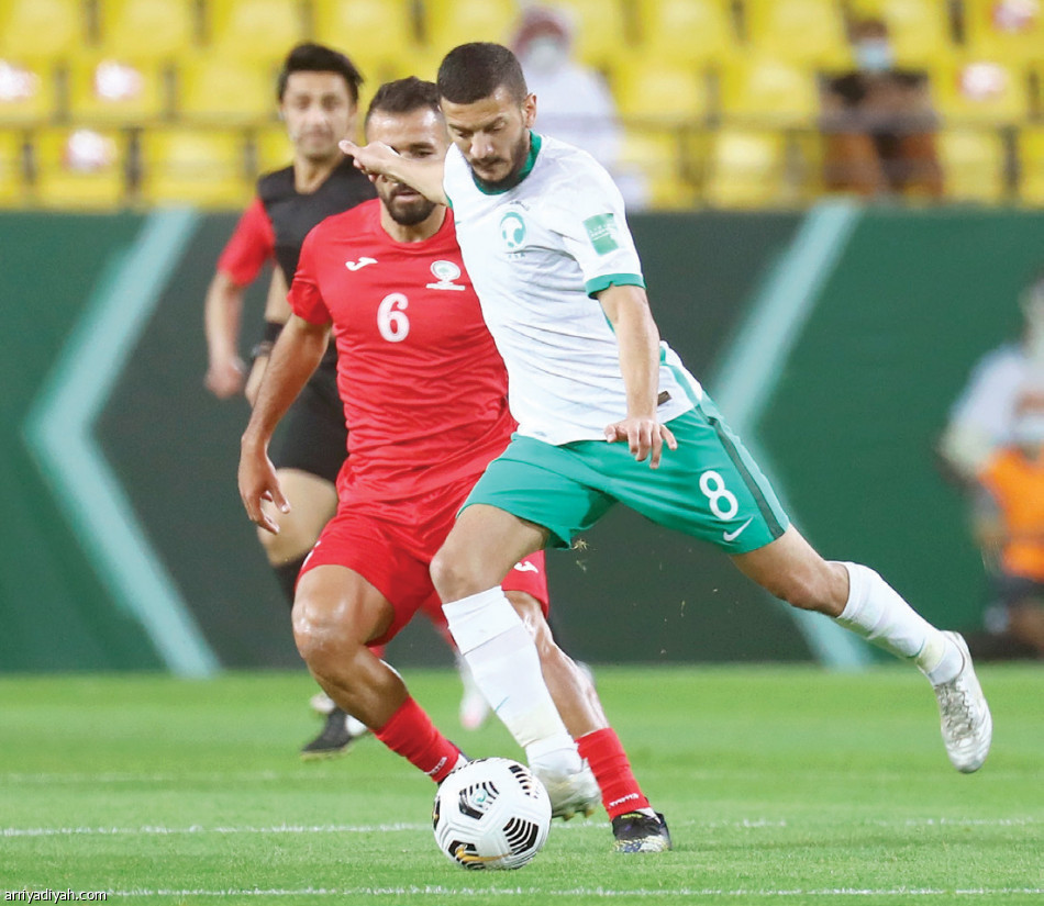 الأخضر 
يحقق الانتصار الأكبر