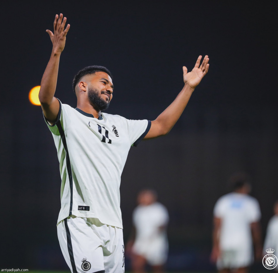 النصر يختتم تحضيرات «تجربة» الرائد