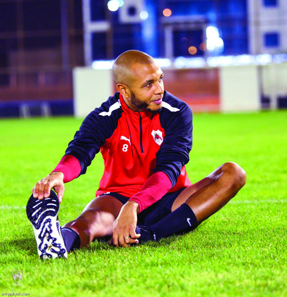 أمام القطريين..
الهلال كسب 16