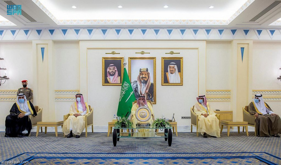 أمير القصيم يستقبل الحزم