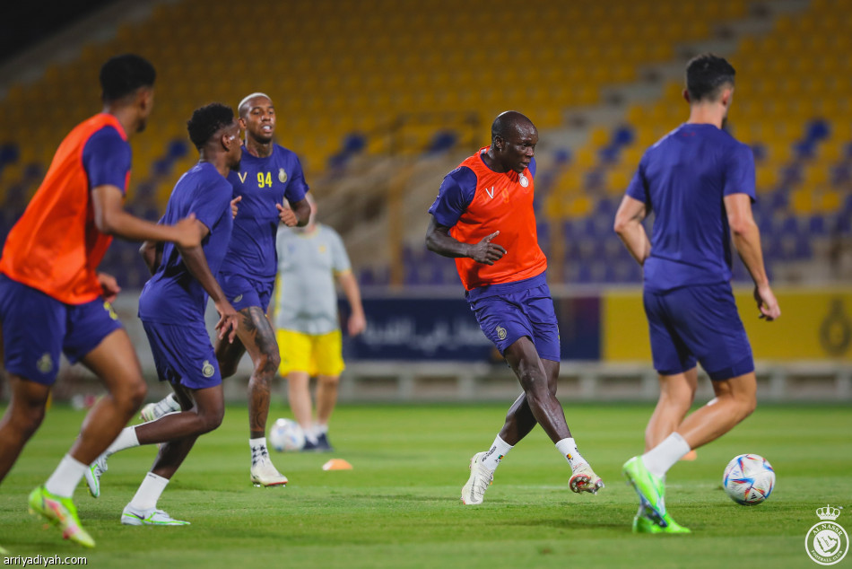 النصر .. جارسيا يبدأ استعدادات الاتحاد بـ«مناورات»