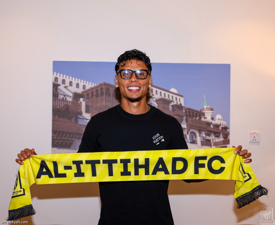 الاتحاد يستعيد الشنقيطي.. ووصول ريوس