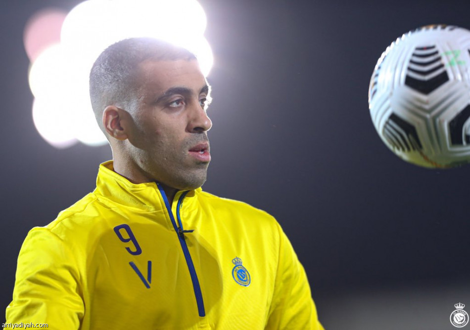 النصر.. العمل يتواصل.. واجتماع بين الرئيس والمدير