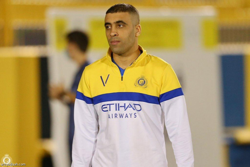 النصر ينطلق بمشاركة حمدالله وجوليانو