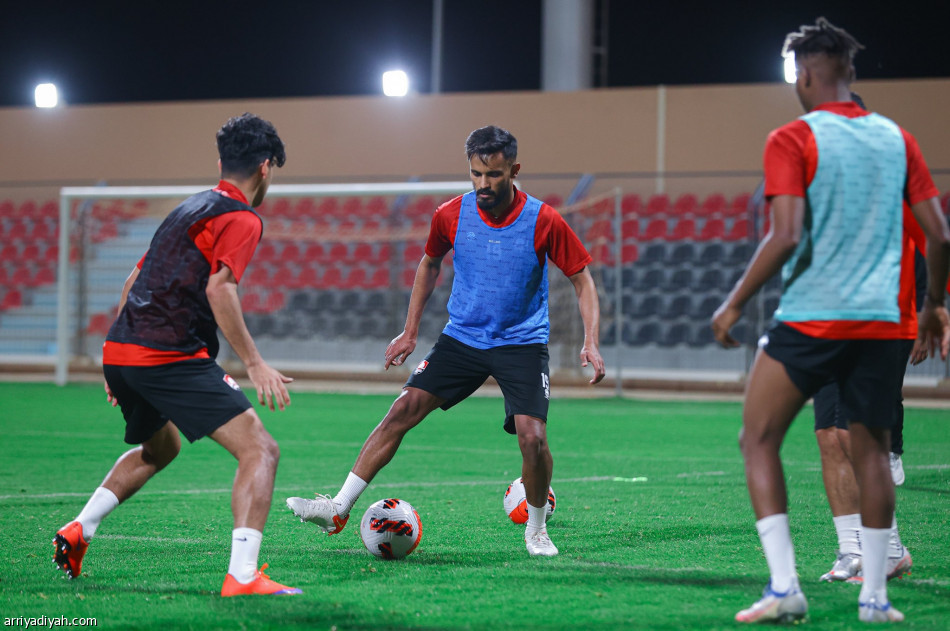 الرائد يفقد البركاوي أمام الهلال